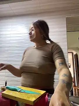 StephaniFox online show from February 22, 9:27 pm