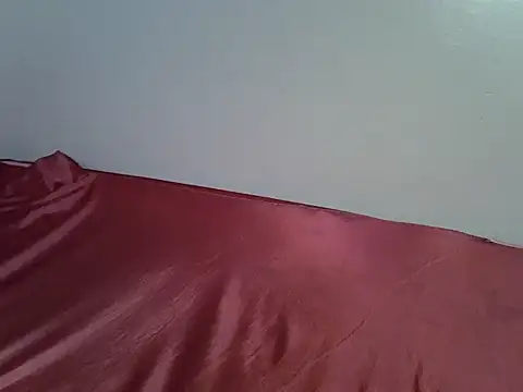 Snapshot of heather_savage chatting on November 12, 3:27 pm heather savage online show from November 12, 3:27 pm