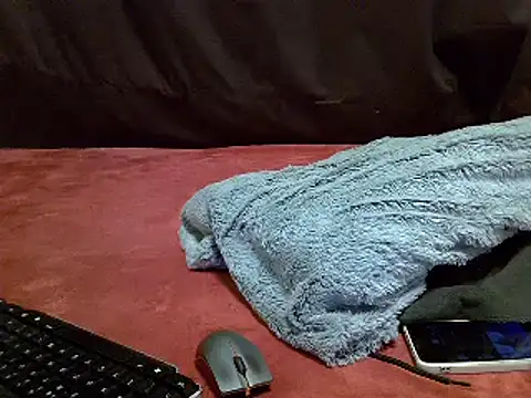 Snapshot of heather_savage chatting on March 12, 10:17 pm heather savage online show from March 12, 10:17 pm