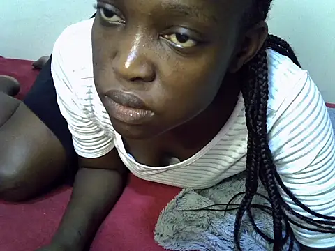 Snapshot of heather_savage chatting on September 20, 12:21 pm heather savage online show from September 20, 12:21 pm