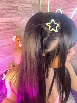 Bubalu Uwwu online show from November 8, 4:49 am