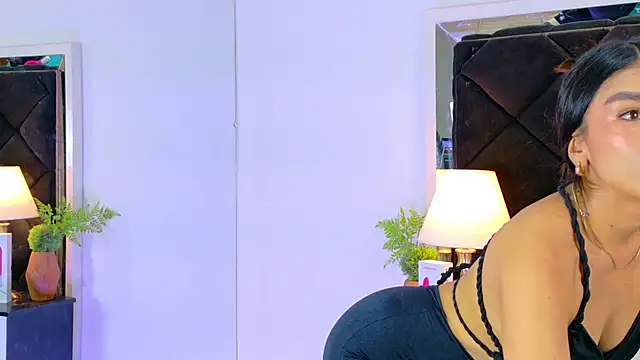 Snapshot of Holly_Brensonexx_ chatting on October 2, 1:25 pm Holly Brensonexx online show from October 2, 1:25 pm