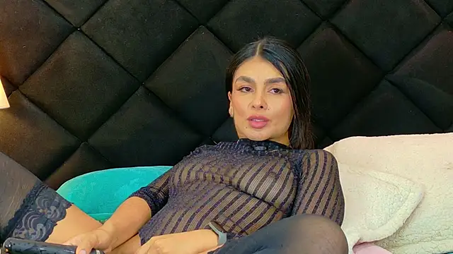 Holly Brensonexx  online show from December 18, 3:00 am