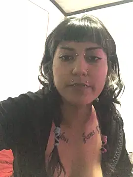 Snapshot of toxikkka chatting on February 20, 4:50 am toxikkka online show from February 20, 4:50 am