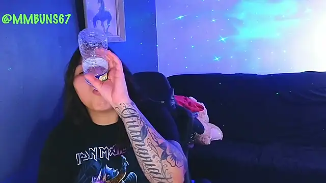 Snapshot of miacanela_xo chatting on September 26, 11:22 pm miacanela xo online show from September 26, 11:22 pm