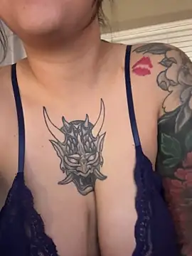 Snapshot of miacanela_xo chatting on March 19, 7:07 am miacanela xo online show from March 19, 7:07 am