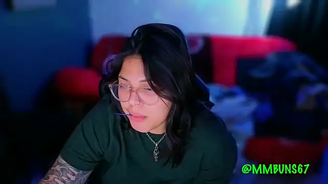 Snapshot of miacanela_xo chatting on November 3, 4:28 am miacanela xo online show from November 3, 4:28 am