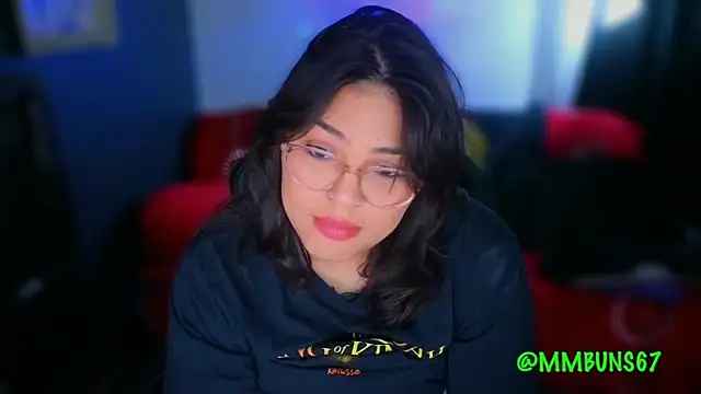 Snapshot of miacanela_xo chatting on November 16, 1:10 am miacanela xo online show from November 16, 1:10 am