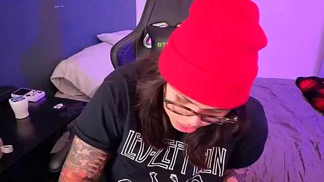 miacanela xo online show from February 25, 3:18 am