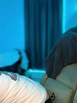 miacanela xo online show from January 11, 1:56 am