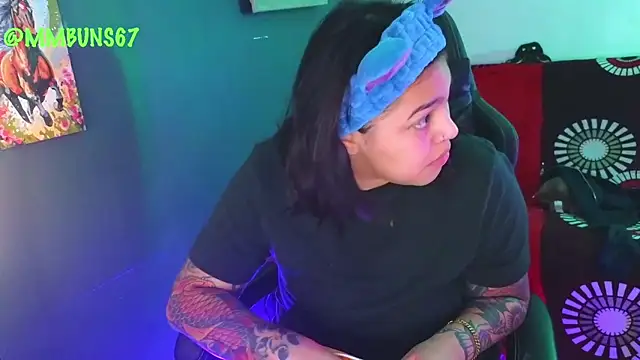 Snapshot of miacanela_xo chatting on October 5, 12:45 am miacanela xo online show from October 5, 12:45 am