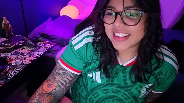 miacanela xo online show from June 30, 11:49 pm