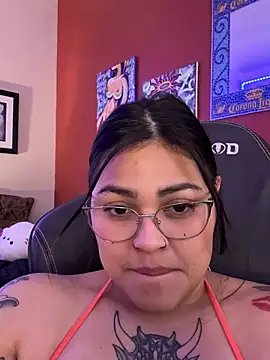 Snapshot of miacanela_xo chatting on March 22, 4:14 am miacanela xo online show from March 22, 4:14 am