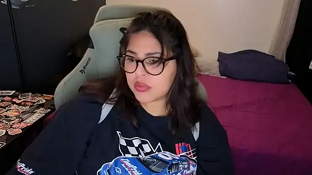 miacanela xo online show from June 7, 12:38 am