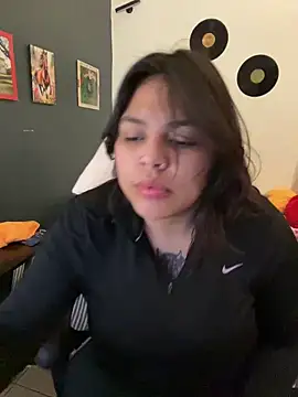 miacanela xo online show from March 23, 12:11 am