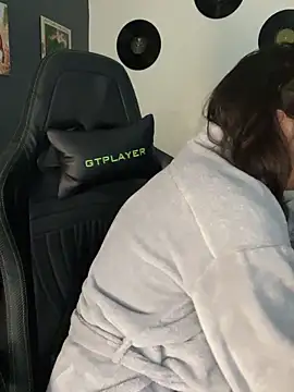 miacanela xo online show from March 30, 1:40 am