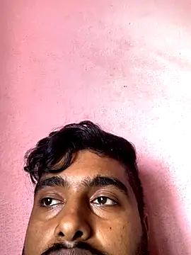 Snapshot of SweetFatBoy chatting on October 19, 7:11 am SweetFatBoy online show from October 19, 7:11 am