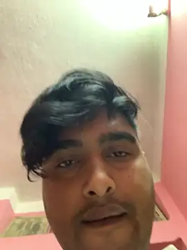 Snapshot of SweetFatBoy chatting on March 13, 12:56 pm SweetFatBoy online show from March 13, 12:56 pm