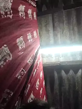 HotSexyBoudi online show from October 28, 8:46 am