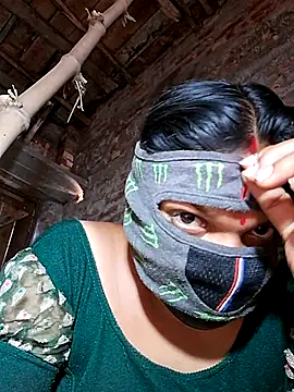 HotSexyBoudi online show from March 3, 8:32 am