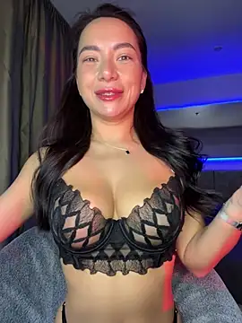 Snapshot of Melisa_Ester chatting on February 19, 5:27 pm Melisa Ester online show from February 19, 5:27 pm