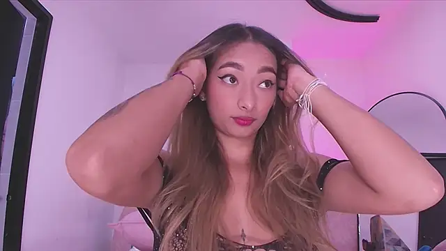 vale ross  online show from December 17, 3:11 am