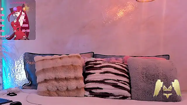 MeganTexas online show from October 2, 6:00 pm