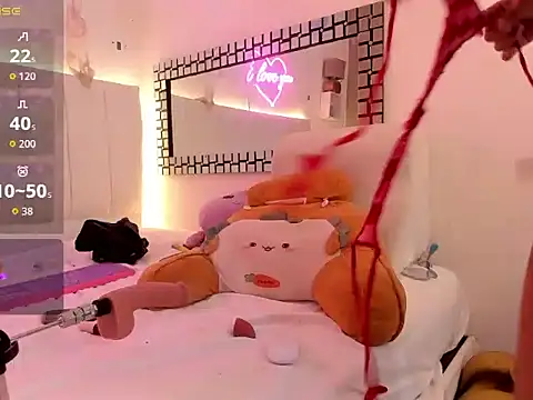 Snapshot of lilith_horny chatting on October 26, 7:42 am lilith horny online show from October 26, 7:42 am