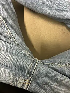 bdsm19 online show from February 9, 5:33 pm