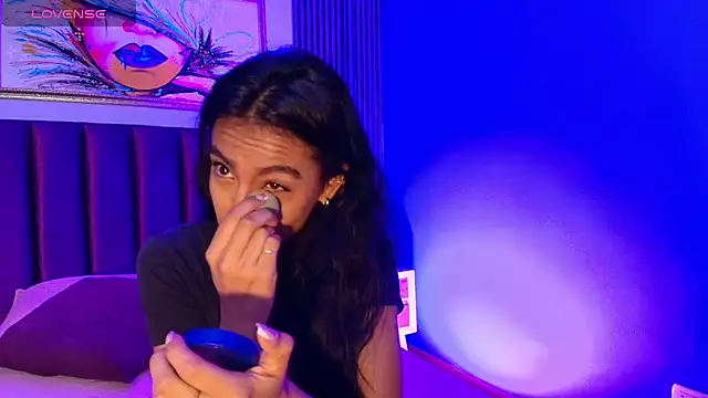 Snapshot of Tamaraakins chatting on September 10, 12:37 pm Tamaraakins online show from September 10, 12:37 pm