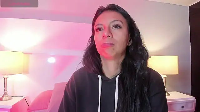 Tamaraakins online show from October 24, 1:10 pm