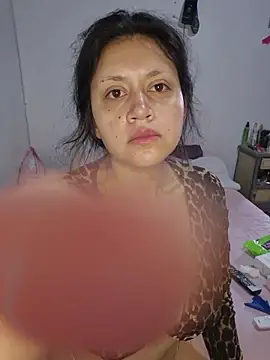 Snapshot of lombarlana-89 chatting on November 19, 12:49 pm lombarlana-89 online show from November 19, 12:49 pm