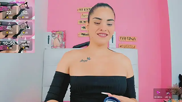 Snapshot of valentina_princess_ chatting on July 11, 4:13 am valentina princess online show from July 11, 4:13 am