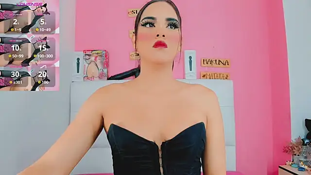 Snapshot of valentina_princess_ chatting on June 30, 2:22 am valentina princess online show from June 30, 2:22 am