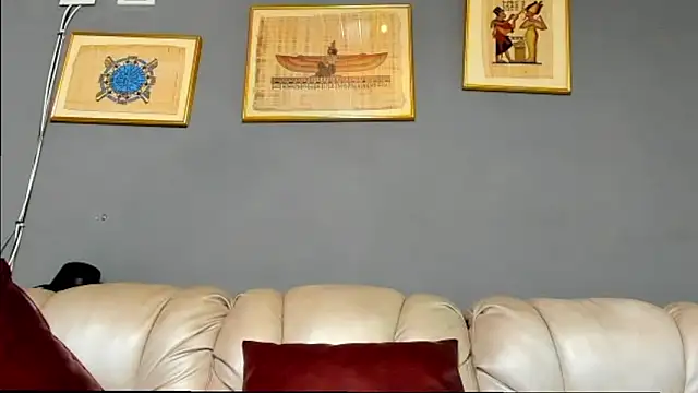 derekk frostt online show from December 22, 1:17 am