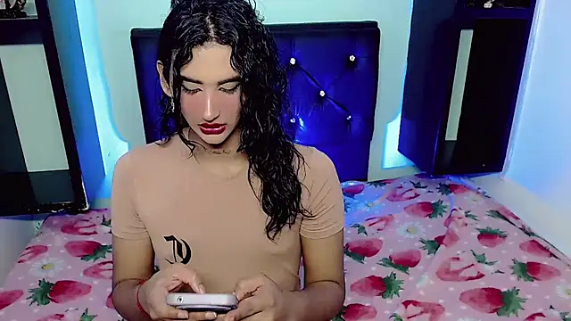 kinverly sexyx online show from July 25, 8:48 pm