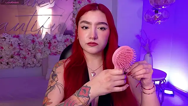 ViolettCastel online show from November 22, 7:13 pm