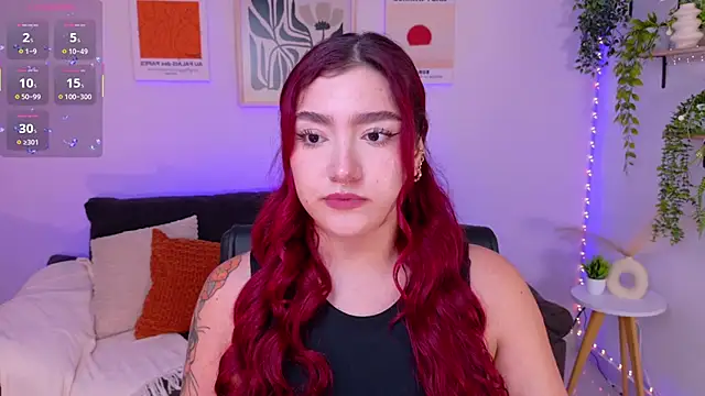 ViolettCastel online show from May 13, 8:38 pm