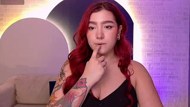 Snapshot of ViolettCastel chatting on March 4, 7:21 pm ViolettCastel online show from March 4, 7:21 pm