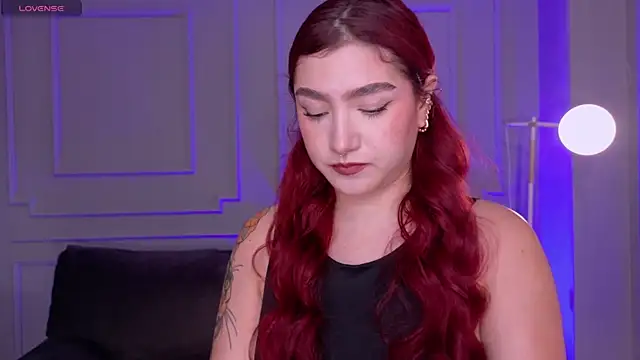 ViolettCastel online show from March 13, 7:08 pm