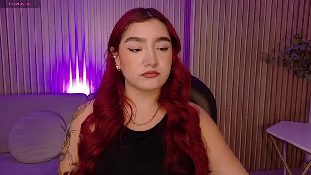 ViolettCastel online show from November 7, 7:29 pm