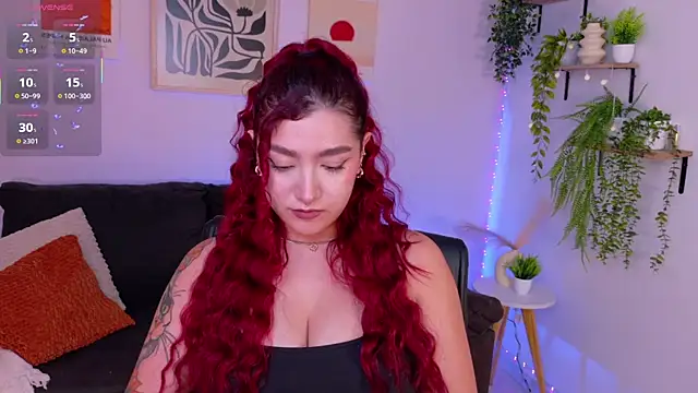 ViolettCastel online show from May 8, 8:34 pm