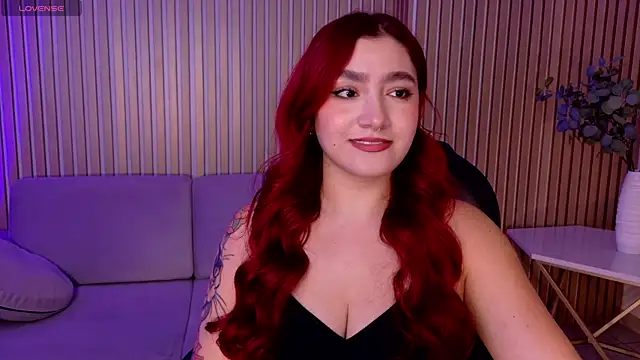 Snapshot of ViolettCastel chatting on February 19, 7:22 pm ViolettCastel online show from February 19, 7:22 pm