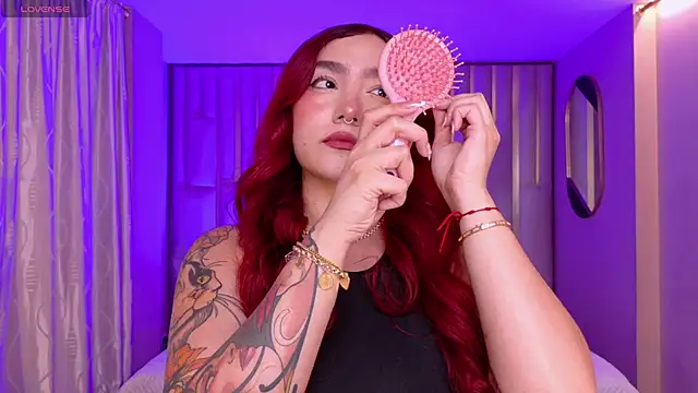 ViolettCastel online show from March 26, 7:34 pm