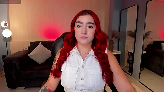 ViolettCastel online show from October 27, 7:15 pm