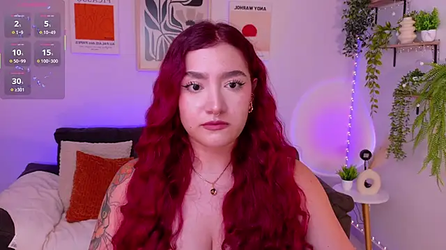ViolettCastel online show from June 1, 7:24 pm