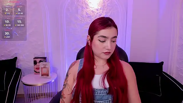 ViolettCastel online show from October 16, 6:49 pm