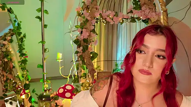 ViolettCastel online show from October 29, 9:25 pm