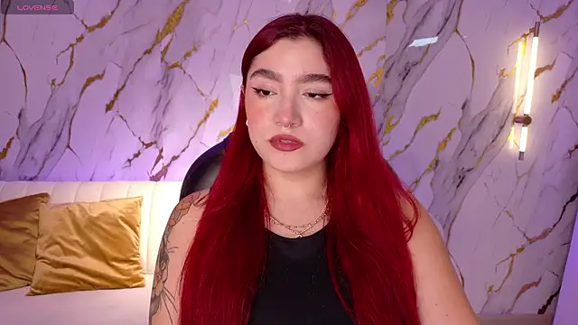 Snapshot of ViolettCastel chatting on February 17, 6:16 pm ViolettCastel online show from February 17, 6:16 pm