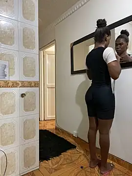 sweetsarabig22cm online show from November 23, 3:16 am